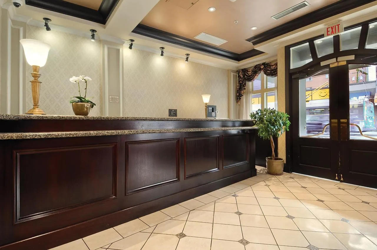 Ramada Limited Downtown Vancouver Hotel