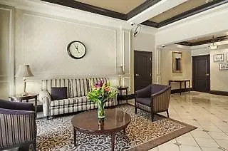 Ramada Limited Downtown Vancouver Hotel