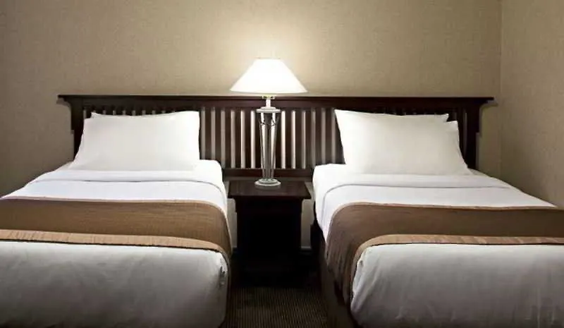 Ramada Limited Downtown Vancouver