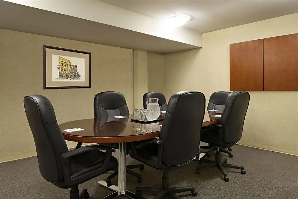 Ramada Limited Downtown Vancouver